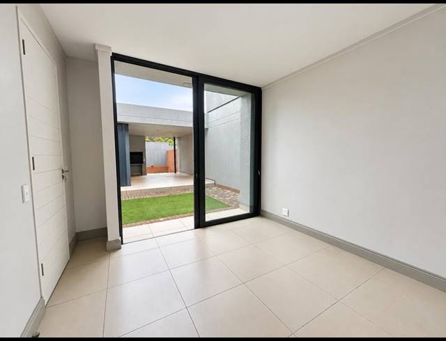 3 BEDROOM PROPERTY TO RENT IN WATERKLOOF RIDGE